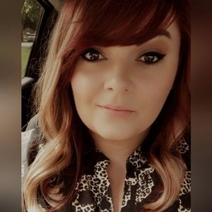 Meet your Posher, Allyssa